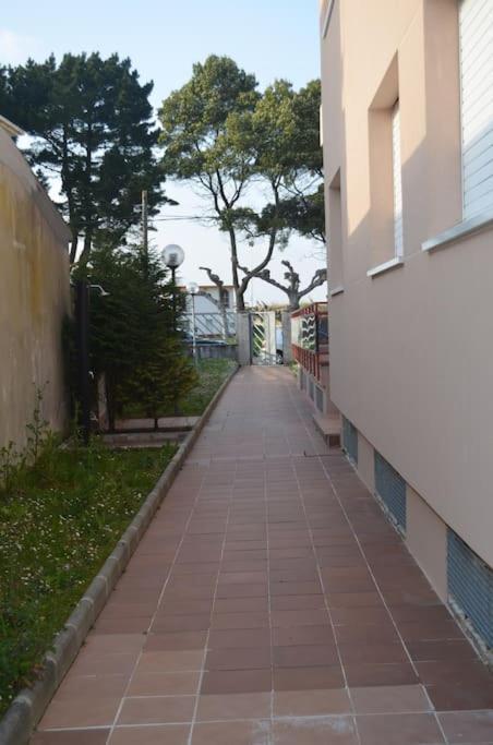 Precioso Atico A Pie De Playa, En Mino. Apartment Bagian luar foto